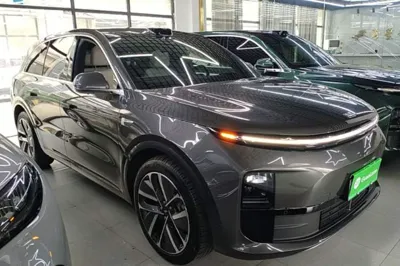 Li Auto L6 2024, 30700 км, за 191498.79 CNY