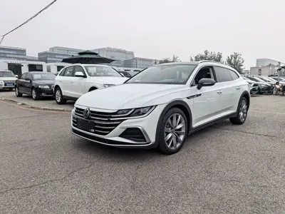Volkswagen CC · 2023 год