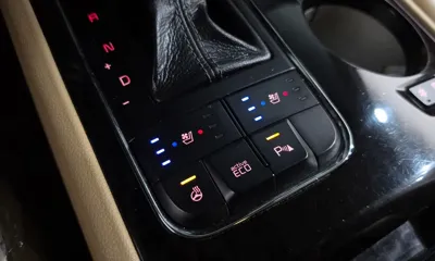 Kia Canival 2016, 236268 км, за 11500000 KRW - фото 18
