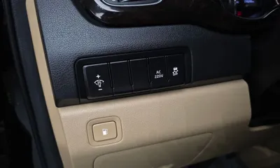 Kia Canival 2019, 174348 км, за 13500000 KRW - фото 16