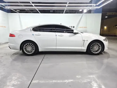 Jaguar XF 2015, 120900 км, за 4950000 KRW