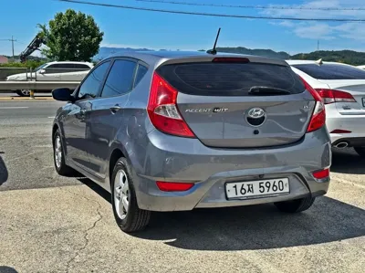Hyundai Accent 2014, 170087 км, за 3300000 KRW - фото 6