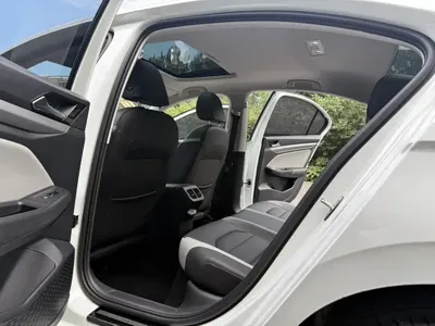 Volkswagen Bora 2022, 72000 км, за 87800 CNY - фото 13