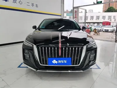 Hongqi Hongqi H5 2023, 27400 км, за 79800 CNY