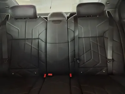 BMW 7-Series 2026, 50 км, за 135080000 KRW - фото 9
