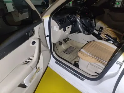 Skoda Octavia 2014, 26800 км, за 21700 CNY - фото 17