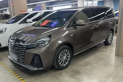 Buick GL8 · 2023 год