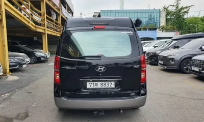 Hyundai Starex 2013, 125300 км, за 27000000 KRW