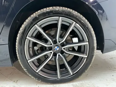 BMW 3 Series 2022, 46000 км, за 209800 CNY - фото 14