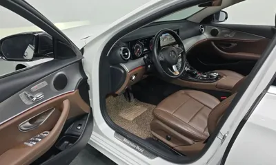 Mercedes-Benz E-Class 2018, 106581 км, за 21900000 KRW - фото 10