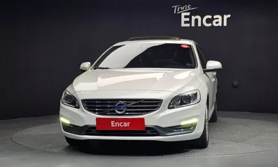Volvo S60 2015, 86603 км, за 7500000 KRW