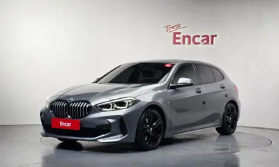 BMW 1-Series · 2022 год