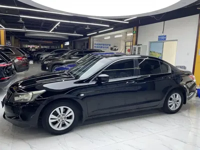 Honda Accord 2008, 150000 км, за 17800 CNY