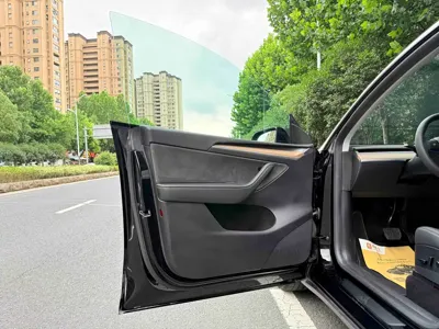 Tesla Model Y 2022, 64000 км, за 163800 CNY - фото 6