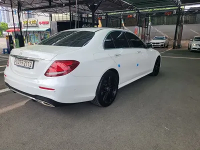 Mercedes-Benz E-Class 2019, 125910 км, за 21990000 KRW