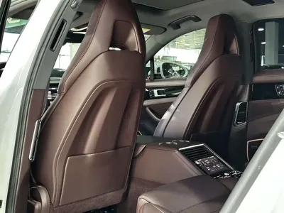 Porsche Panamera 2022, 40000 км, за 718000 CNY - фото 15