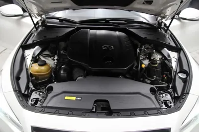 Infiniti Q50 2015, 95500 км, за 7900000 KRW - фото 6