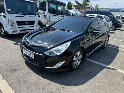 Hyundai Sonata · 2012 год