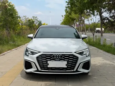 Audi A3 2022, 28000 км, за 159800 CNY