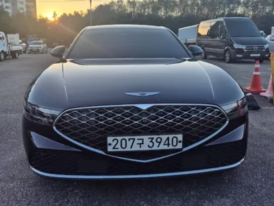 Genesis G90 · 2023 год