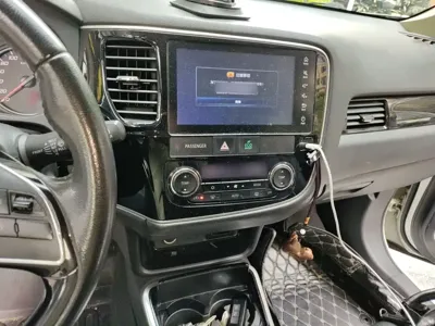 Mitsubishi Outlander 2018, 152900 км, за 42900 CNY - фото 6