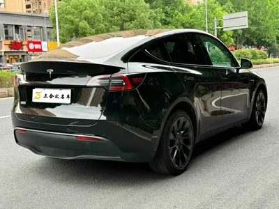 Tesla Model Y 2022, 64000 км, за 163800 CNY - фото 10