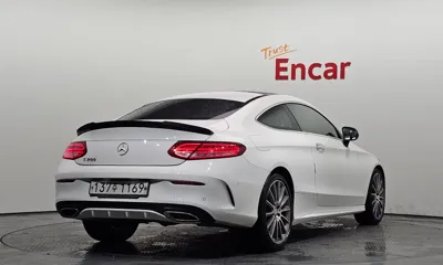 Mercedes-Benz C-Class 2016, 108556 км, за 15000000 KRW - фото 2