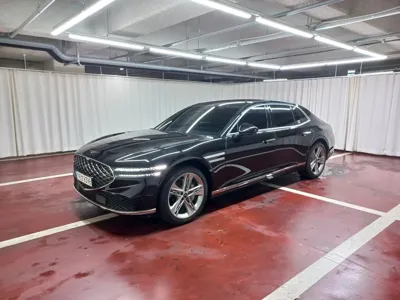 Genesis G90 2022, 75657 км, за 24960000 KRW