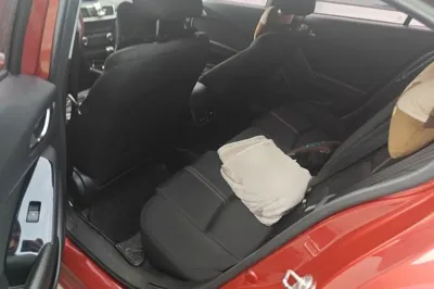 Mazda Mazda 3 Axela 2017, 88600 км, за 45777.35 CNY - фото 17
