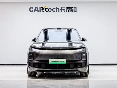 Li Auto Li L8 · 2025 год