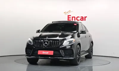 Mercedes-Benz GLE-Class 2017, 129246 км, за 33000000 KRW