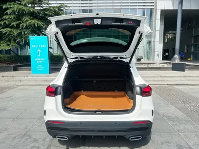 Mercedes-Benz GLA 2024, 24000 км, за 153800 CNY - фото 11
