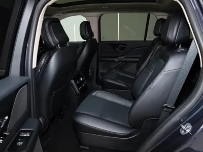 Lincoln Aviator 2024, 31600 км, за 265000 CNY - фото 22