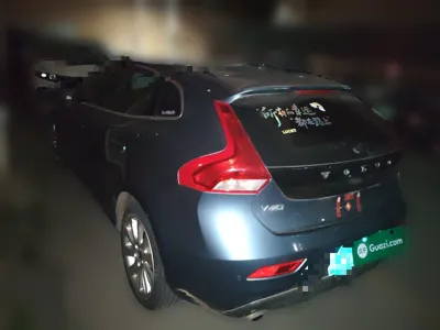 Volvo V40 2014, 137000 км, за 34412.12 CNY - фото 4