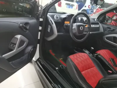 Smart Fortwo 2012, 63700 км, за 42140.61 CNY - фото 18