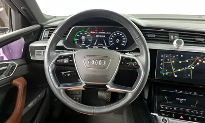 Audi e-tron 2021, 86702 км, за 46800000 KRW - фото 13