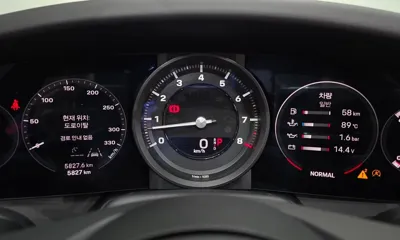Porsche 911 2024, 5828 км, за 212000000 KRW - фото 8