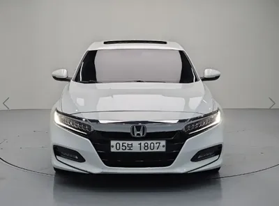 Honda Accord 2018, 124217 км, за 11790000 KRW