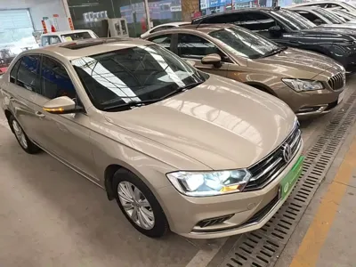 Volkswagen Bora 2016, 77800 км, за 32700 CNY - фото 4