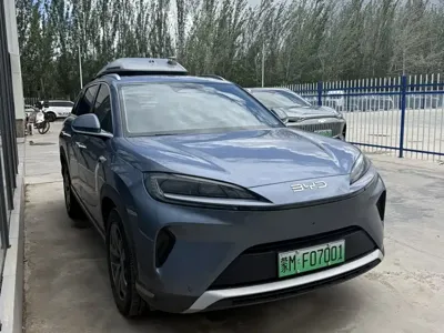 BYD 海狮07 DM-i 2025, 7500 км, за 138800 CNY