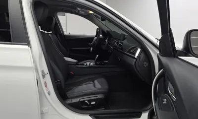 BMW 3-Series 2017, 129123 км, за 11990000 KRW - фото 12