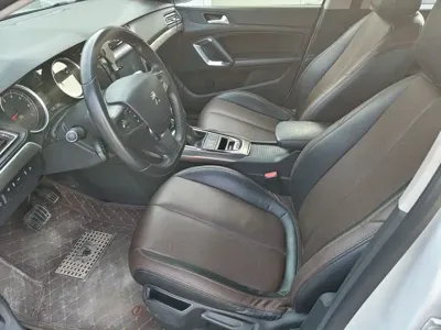 Peugeot 408 2018, 130000 км, за 21600 CNY - фото 7