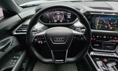 Audi e-tron GT 2022, 89258 км, за 72800000 KRW - фото 14