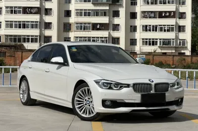 BMW 3 Series 2018, 50800 км, за 101996.73 CNY - фото 5