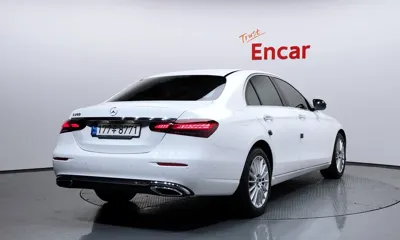 Mercedes-Benz E-Class 2023, 34200 км, за 99990000 KRW