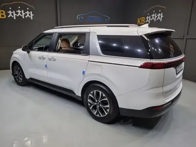 Kia Canival 2021, 120000 км, за 19500000 KRW