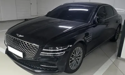 Genesis G80 · 2023 год