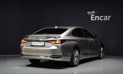 Lexus ES 2025, 28783 км, за 47990000 KRW - фото 2