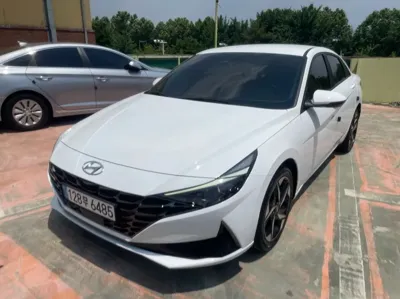 Hyundai Avante · 2021 год