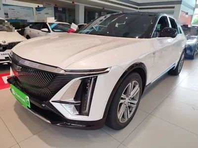 Cadillac Lyriq · 2022 год